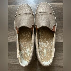 PUMA Vikky Canvas Gold Metallic Slip On Sneakers Size 8